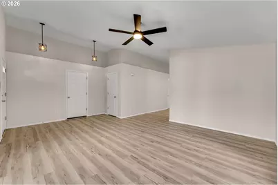 11023 NE 47th St, Vancouver, WA 98682 - Photo 7