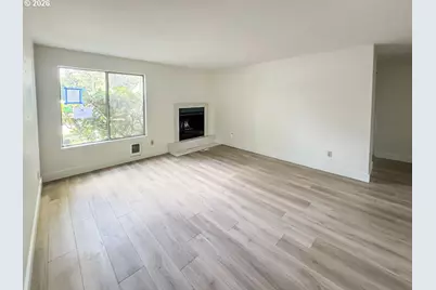 650 SW Meadow Dr, Beaverton, OR 97006 - Photo 3