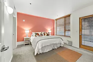 1132 SW 19th Ave, Portland, OR 97205 - Photo 25