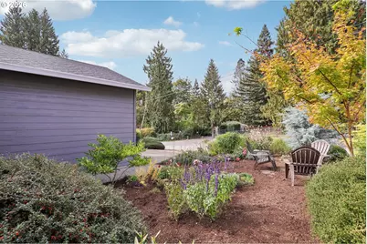 8524 SW 10th Ave, Portland, OR 97219 - Photo 5