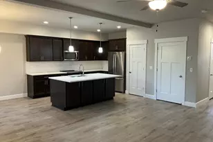 1018 NE Regan Hill Loop, Estacada, OR 97023 - Photo 3