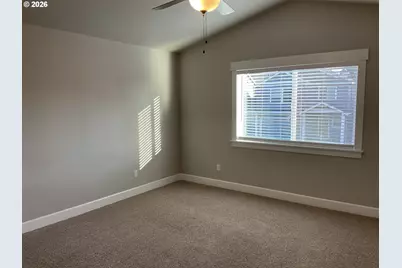 1018 NE Regan Hill Loop, Estacada, OR 97023 - Photo 9