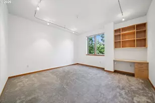 1030 NW Johnson St, Portland, OR 97209 - Photo 19