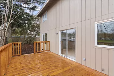 1610 NE 235th Ave, Troutdale, OR 97060 - Photo 29