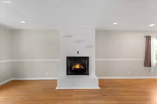 1725 Grant St NE, Salem, OR 97301 - Photo 7