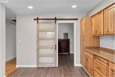 1725 Grant St NE, Salem, OR 97301 - Photo 13