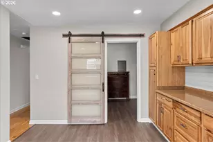 1725 Grant St NE, Salem, OR 97301 - Photo 13