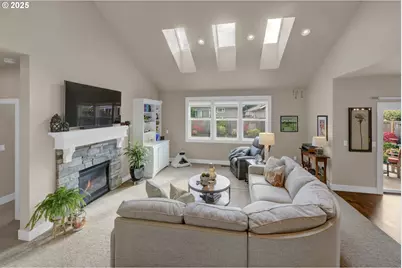 2138 Country Haven Dr, Eugene, OR 97408 - Photo 9