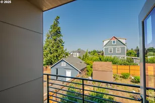 6810 NE 6th Ave, Portland, OR 97211 - Photo 17