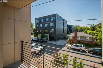 6810 NE 6th Ave, Portland, OR 97211 - Photo 13