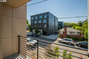 6810 NE 6th Ave, Portland, OR 97211 - Photo 13