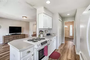 630 NW Klickitat St, Camas, WA 98607 - Photo 17