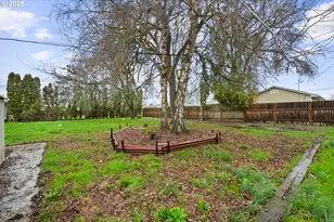 2617 Fulton St, Albany, OR 97322 - Photo 31