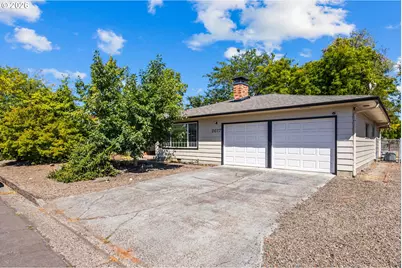 2617 Fulton St, Albany, OR 97322 - Photo 3