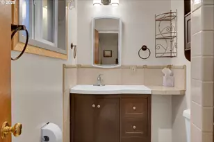 2617 Fulton St, Albany, OR 97322 - Photo 17