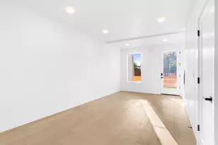 5941 SE 60th Ave, Portland, OR 97206 - Photo 3