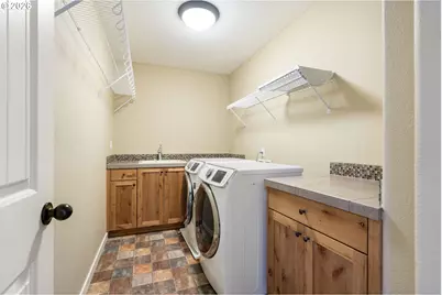 8125 SW 174th Ter, Beaverton, OR 97007 - Photo 43