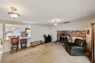 2031 Kincheloe Ln, Myrtle Point, OR 97458 - Photo 17