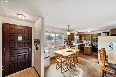 2031 Kincheloe Ln, Myrtle Point, OR 97458 - Photo 9