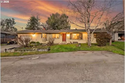 2031 Kincheloe Ln, Myrtle Point, OR 97458 - Photo 1