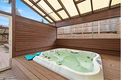 7929 SW 4th Ave, Portland, OR 97219 - Photo 19