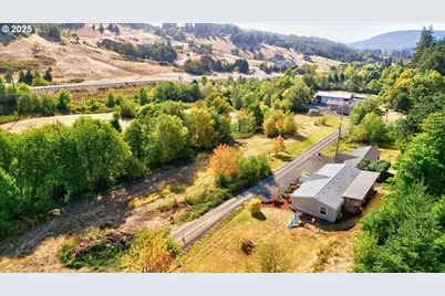 23998 Highway 20, Philomath, OR 97370 - Photo 5