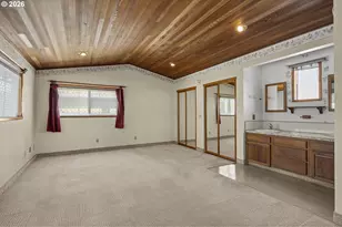 18989 NE Marine Dr, Portland, OR 97230 - Photo 21