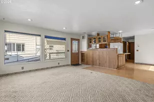 18989 NE Marine Dr, Portland, OR 97230 - Photo 11