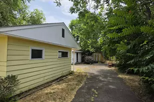 746 Lee St, The Dalles, OR 97058 - Photo 17