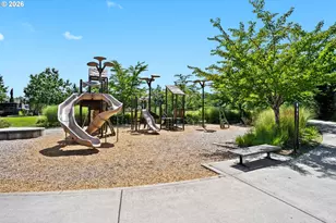 28432 SW Orleans Ave, Wilsonville, OR 97070 - Photo 41