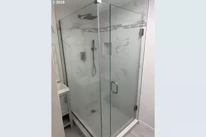 13045 SE Stark St #124, Portland, OR 97233 - Photo 11