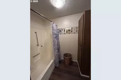 1205 Mill St, Springfield, OR 97477 - Photo 17