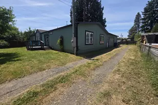 525 N 14th Ave, Cornelius, OR 97113 - Photo 3