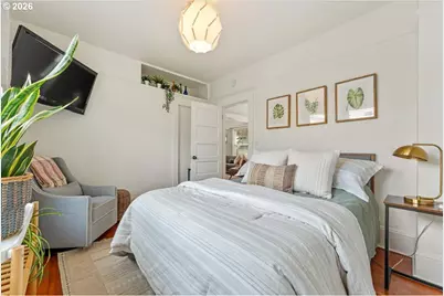 8547 N Oswego Ave, Portland, OR 97203 - Photo 17