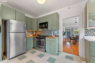 8547 N Oswego Ave, Portland, OR 97203 - Photo 19