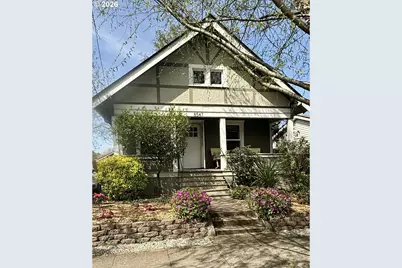 8547 N Oswego Ave, Portland, OR 97203 - Photo 1