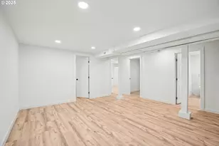 5818 NE 35th Pl, Portland, OR 97211 - Photo 17