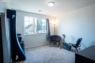 9809 N Exeter Ave, Portland, OR 97203 - Photo 9