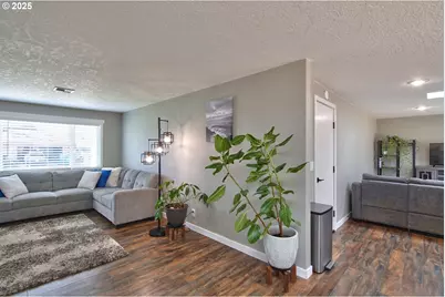 3631 Meadowview St SE, Albany, OR 97322 - Photo 7