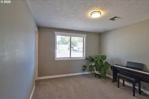 3631 Meadowview St SE, Albany, OR 97322 - Photo 23