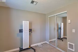 3631 Meadowview St SE, Albany, OR 97322 - Photo 29