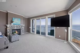 1113 N Hwy 101, Depoe Bay, OR 97341 - Photo 13