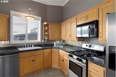 1113 N Hwy 101 #52, Depoe Bay, OR 97341 - Photo 17