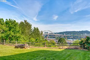 3762 N Melrose Dr, Portland, OR 97227 - Photo 31