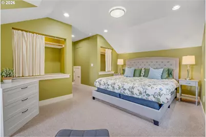 3762 N Melrose Dr, Portland, OR 97227 - Photo 27