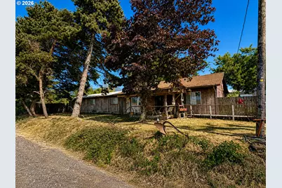 33366 Priceboro Dr, Harrisburg, OR 97446 - Photo 1