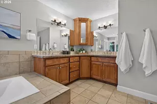 2060 SW Butler Rd, Gresham, OR 97080 - Photo 35