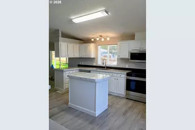 15688 S Tall Timber Ln, Molalla, OR 97038 - Photo 17