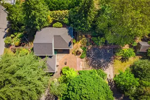 6434 SW Brugger St, Portland, OR 97219 - Photo 39