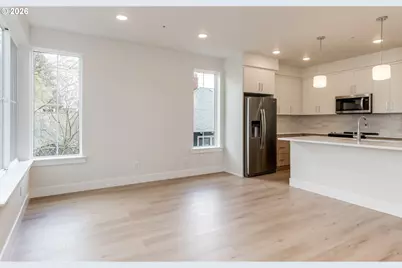 4785 N Albina Ave, Portland, OR 97217 - Photo 3